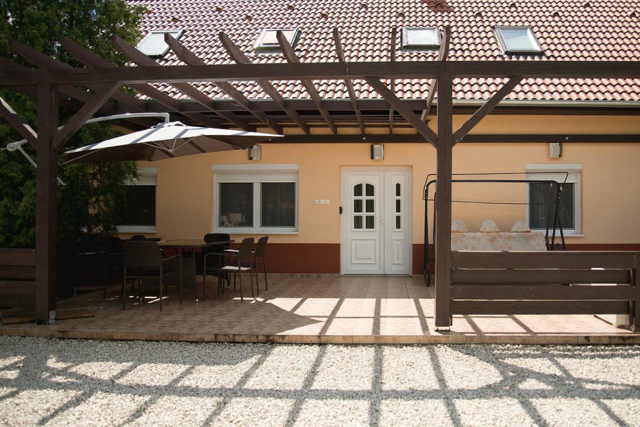 Dorothy Apartman Siófok Exteriör bild